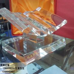 恩師難忘，情誼永存——專業(yè)定制教師節(jié)水晶紀(jì)念品